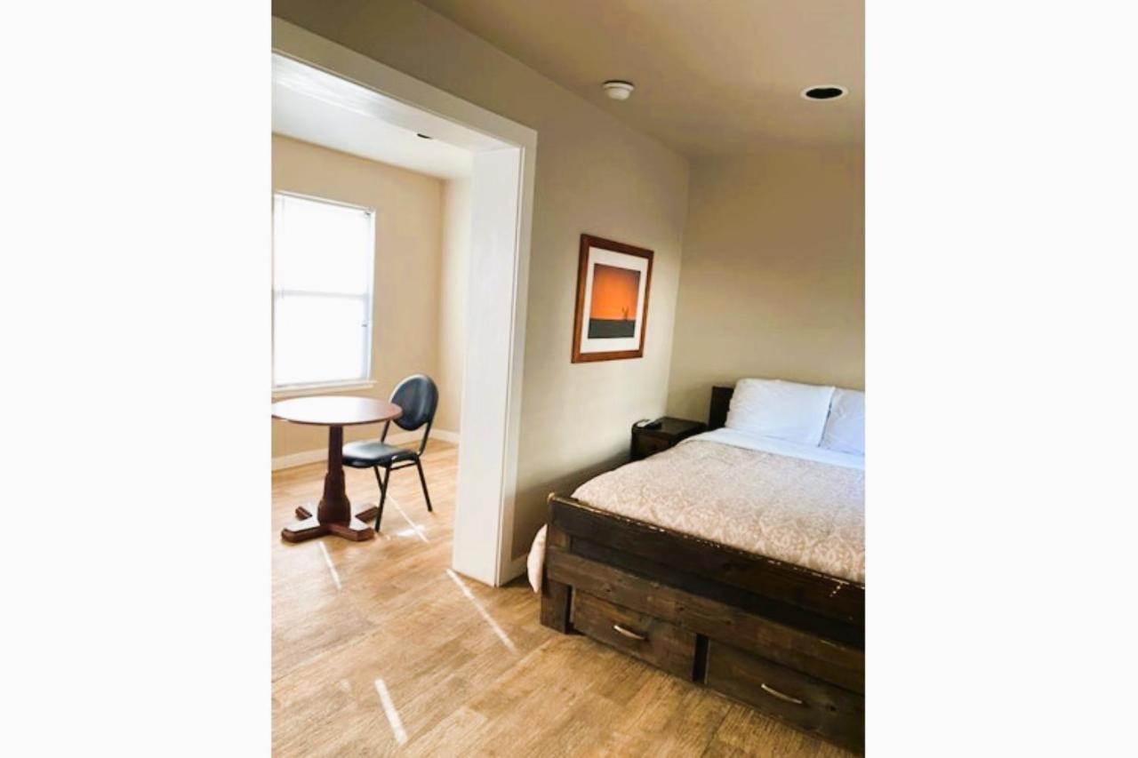 The Resource Inn -Big Lake Tx Esterno foto